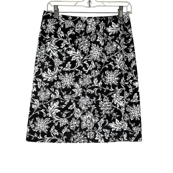 Talbots 100% cotton black/white floral print knee length skirt, size 6P EUC - Picture 1 of 8